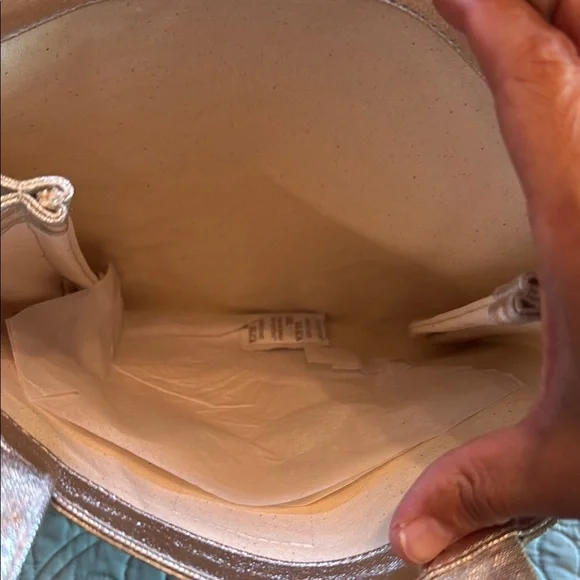 NWOT Madewell Metallic Silver Small Tote Bag - Picture 4 of 7